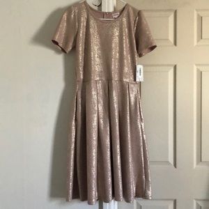 Large elegant Amelia new with tags never worn!
